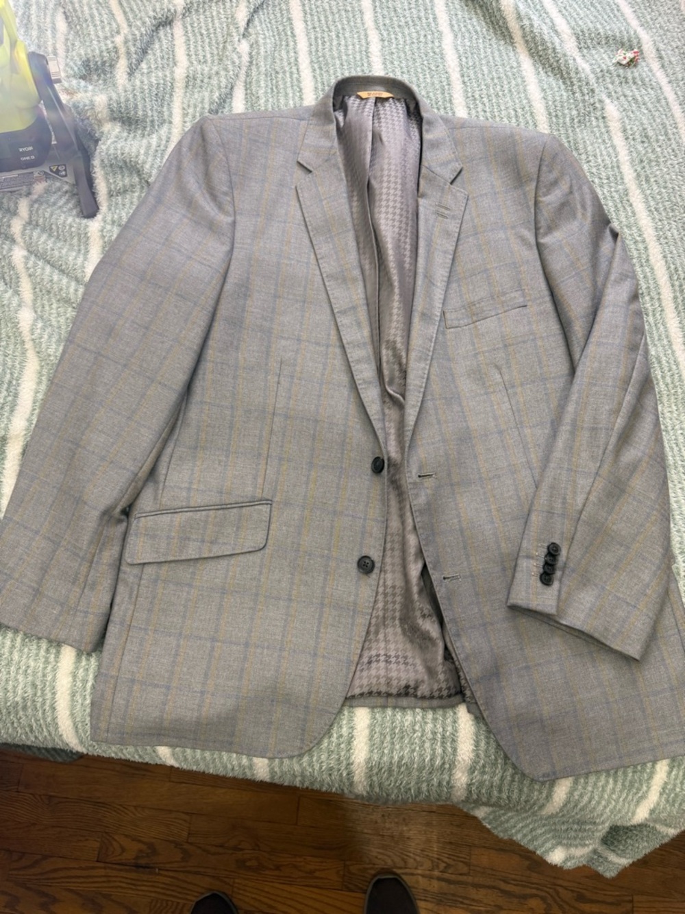 46L Haggar Classic Gray Plaid Men's Blazer - Versatile Smart Casual Jacket